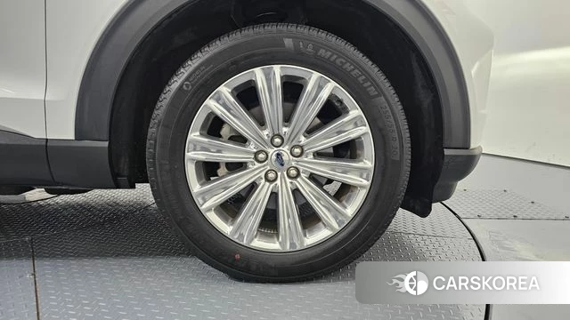 Ford Explorer 6th Generation id 4495736 из Кореи 13