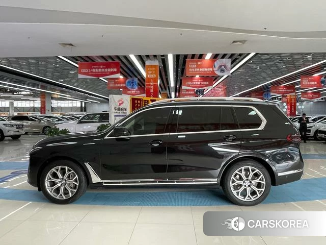BMW X7 id 4298145 из Китая 13