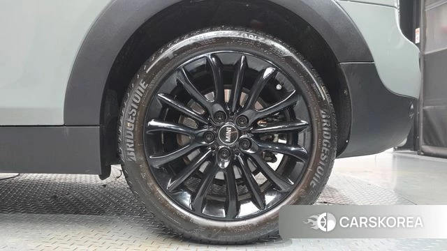 Mini Cooper Clubman id 4632166 из Кореи 13