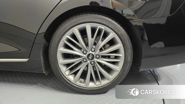 Hyundai Grandeur IG id 4325426 из Кореи 13