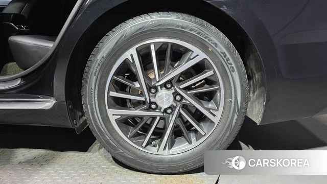 Hyundai The New Grandeur IG id 4187948 из Кореи 13