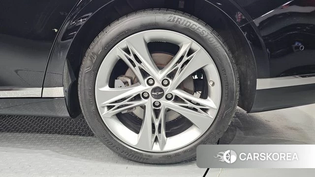Genesis G90 (RS4) id 4905139 из Кореи 13