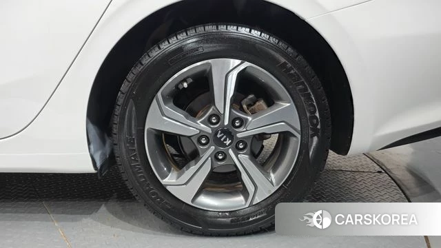 Kia Come New K3 id 4684344 из Кореи 13