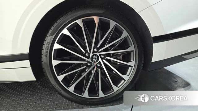 Hyundai Grandeur (GN7) id 4494564 из Кореи 13