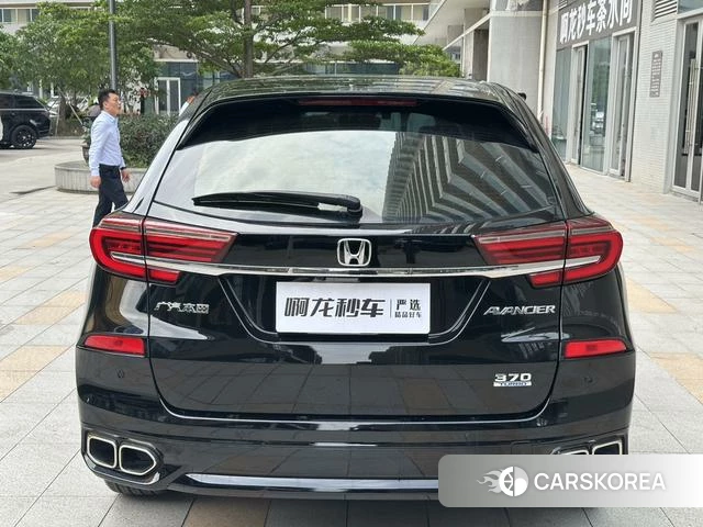 Honda Crown Road id 4220655 из Китая 13