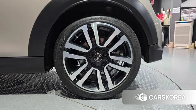 Mini Cooper S id 4783468 из Кореи 13