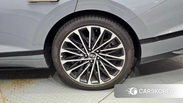 Hyundai Grandeur Hybrid (GN7) id 4602177 из Кореи 13