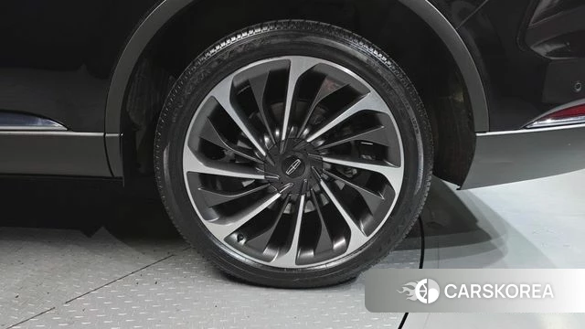 Lincoln Aviator 2nd generation id 4429458 из Кореи 13