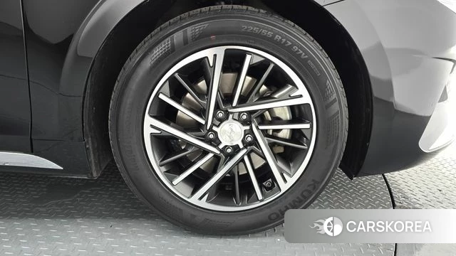 Hyundai The New Grandeur IG id 4429709 из Кореи 13