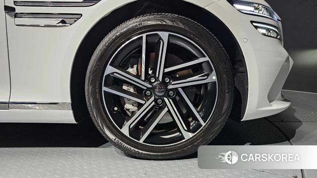 Genesis G80 (RG3) id 4695706 из Кореи 13