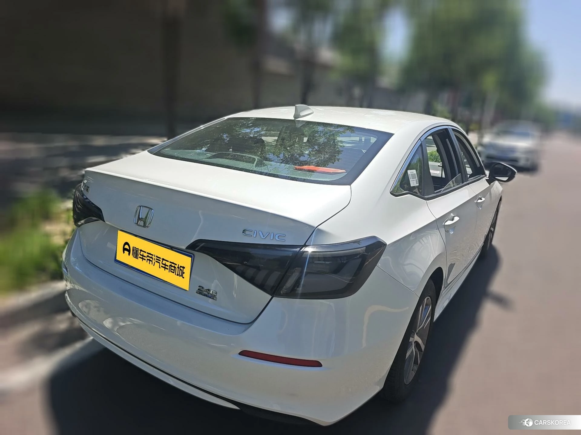 Honda Civic id 4407477 из Китая 13