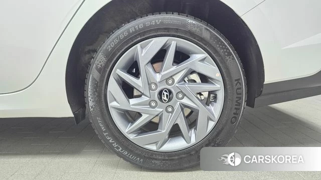 Hyundai The New Avante (CN7) id 4185469 из Кореи 13