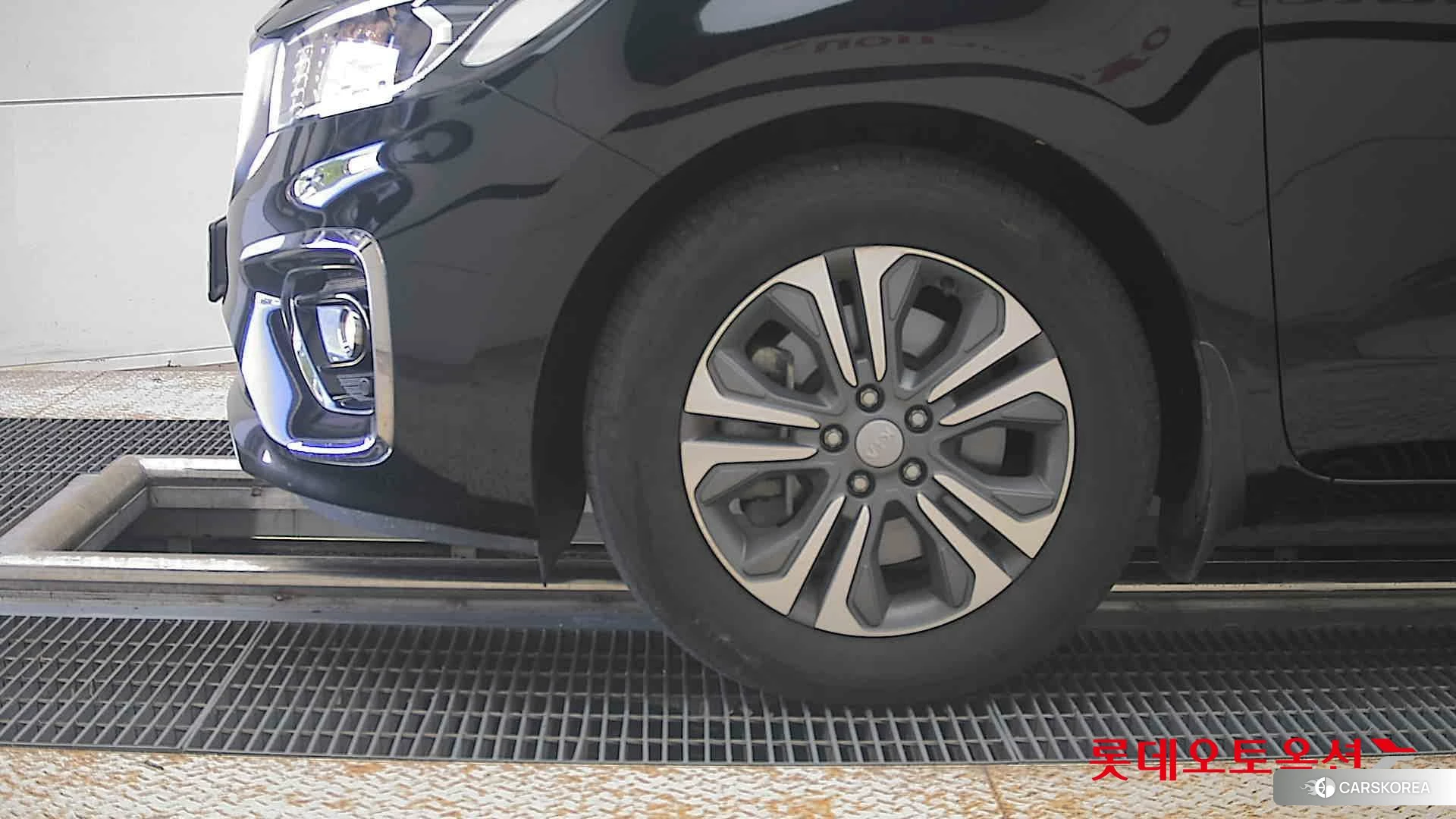 Kia Carnival id 4679358 из Кореи 13