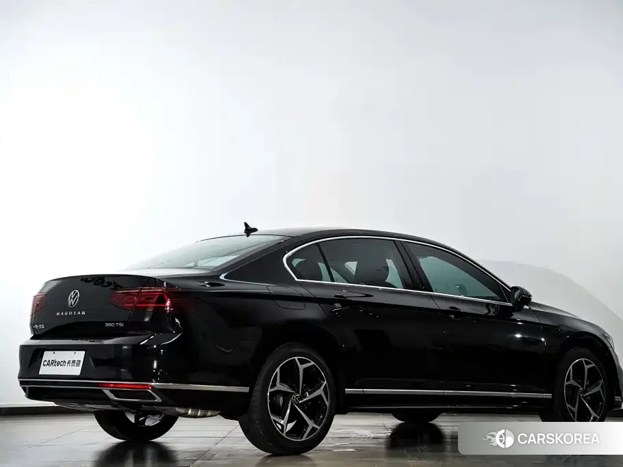 Volkswagen Magotan id 4654981 из Китая 13