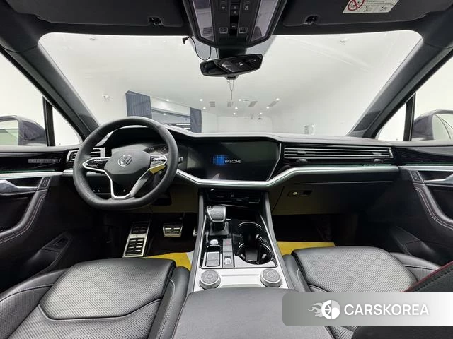 Volkswagen Touareg id 4258589 из Китая 13