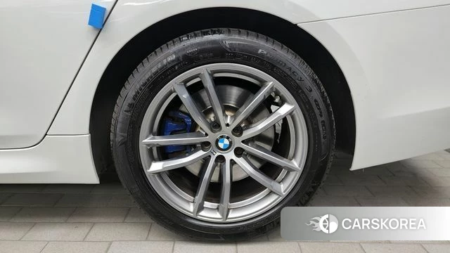 BMW 5 Series (G30) id 4203982 из Кореи 13