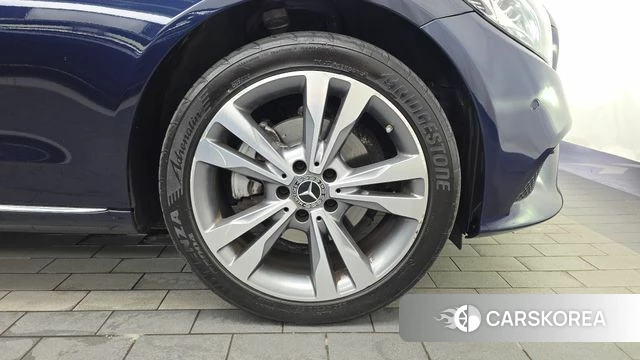 Mercedes-Benz C-Class W205 id 4519376 из Кореи 13