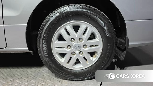 Hyundai The New Grand Starex id 4501627 из Кореи 13