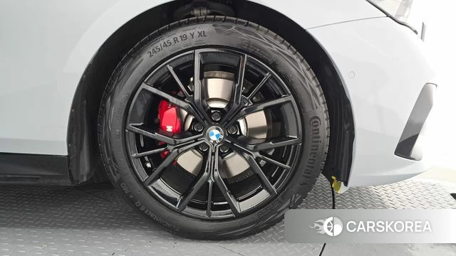 BMW 5 Series (G60) id 4516251 из Кореи 13