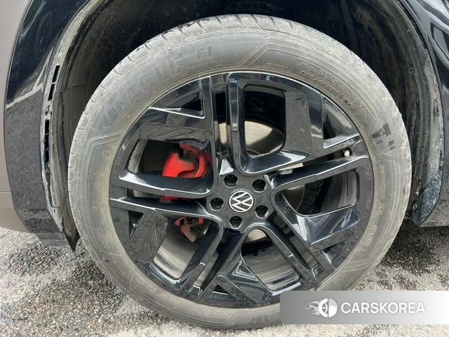 Volkswagen Tourang id 4258531 из Китая 13