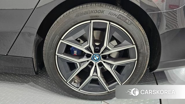 BMW i5 (G60) id 4893206 из Кореи 13