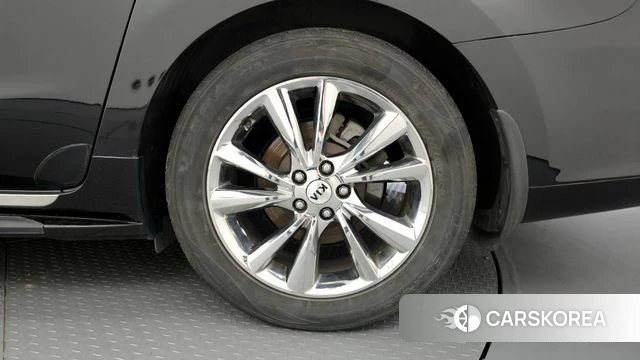Kia The New Carnival id 4356789 из Кореи 13