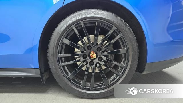 Porsche Panamera (971) id 4294916 из Кореи 13