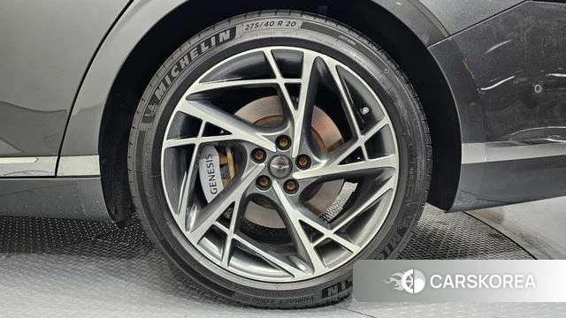 Genesis G90 (RS4) id 4230992 из Кореи 13