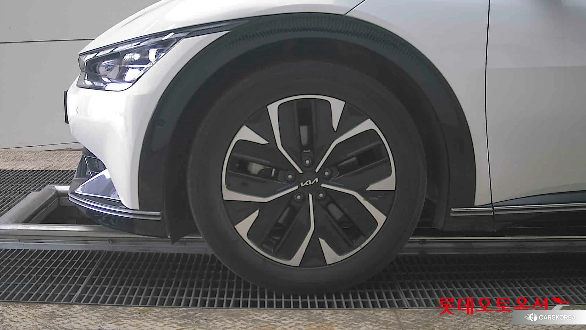 Kia EV6 id 3888370 из Кореи 13