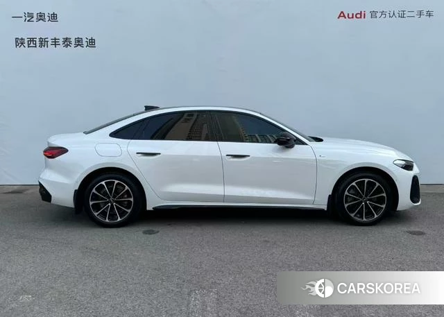 Audi A5L id 4290955 из Китая 13