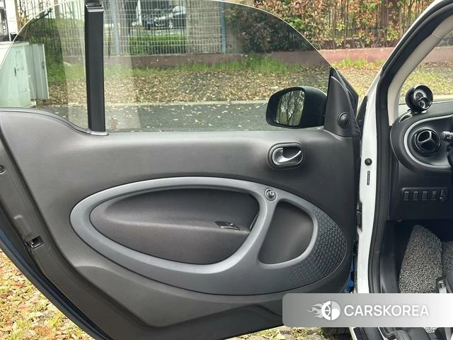 Smart fortwo id 4239928 из Китая 13