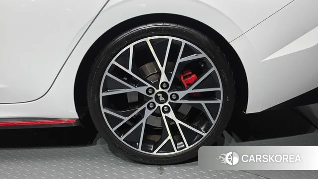 Hyundai Avante (CN7) id 4224294 из Кореи 13