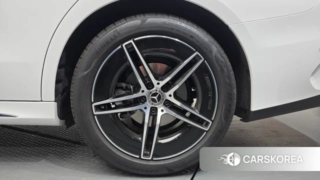 Mercedes-Benz E-Class W214 id 4229693 из Кореи 13