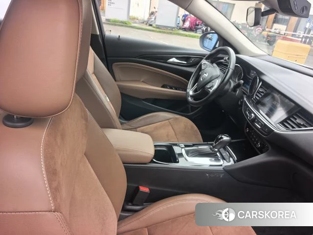 Buick Regal id 4219771 из Китая 13