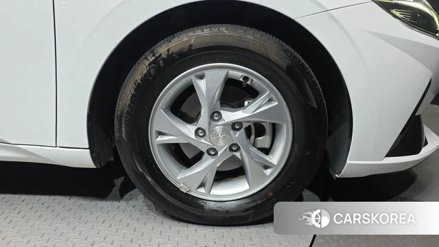 Hyundai Avante (CN7) id 4619760 из Кореи 13