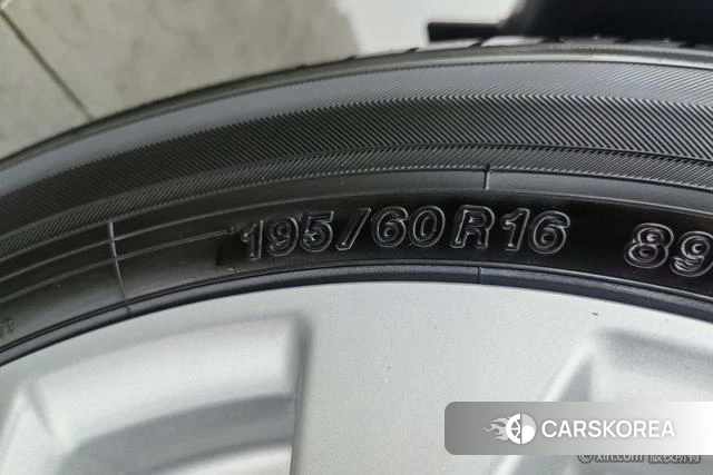 Nissan Xuan Yi id 4276236 из Китая 13
