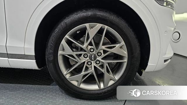 Genesis GV70 id 4350606 из Кореи 13