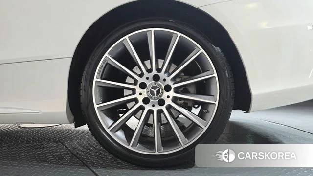 Mercedes-Benz C-Class W205 id 4720348 из Кореи 13
