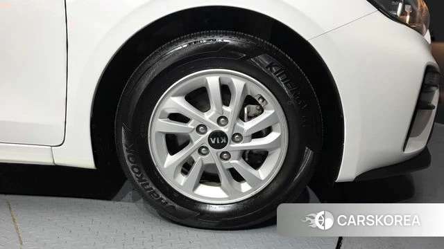 Kia Come New K3 id 4196096 из Кореи 13