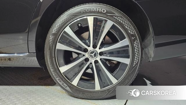Mercedes-Benz E-Class W213 id 4697814 из Кореи 13