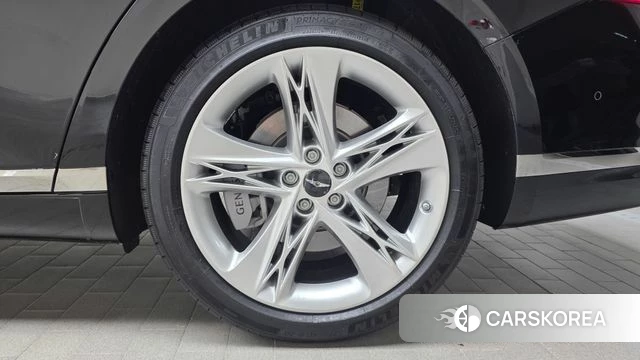 Genesis G90 (RS4) id 4443244 из Кореи 13