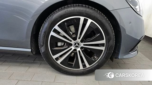 Mercedes-Benz E-Class W213 id 4362203 из Кореи 13