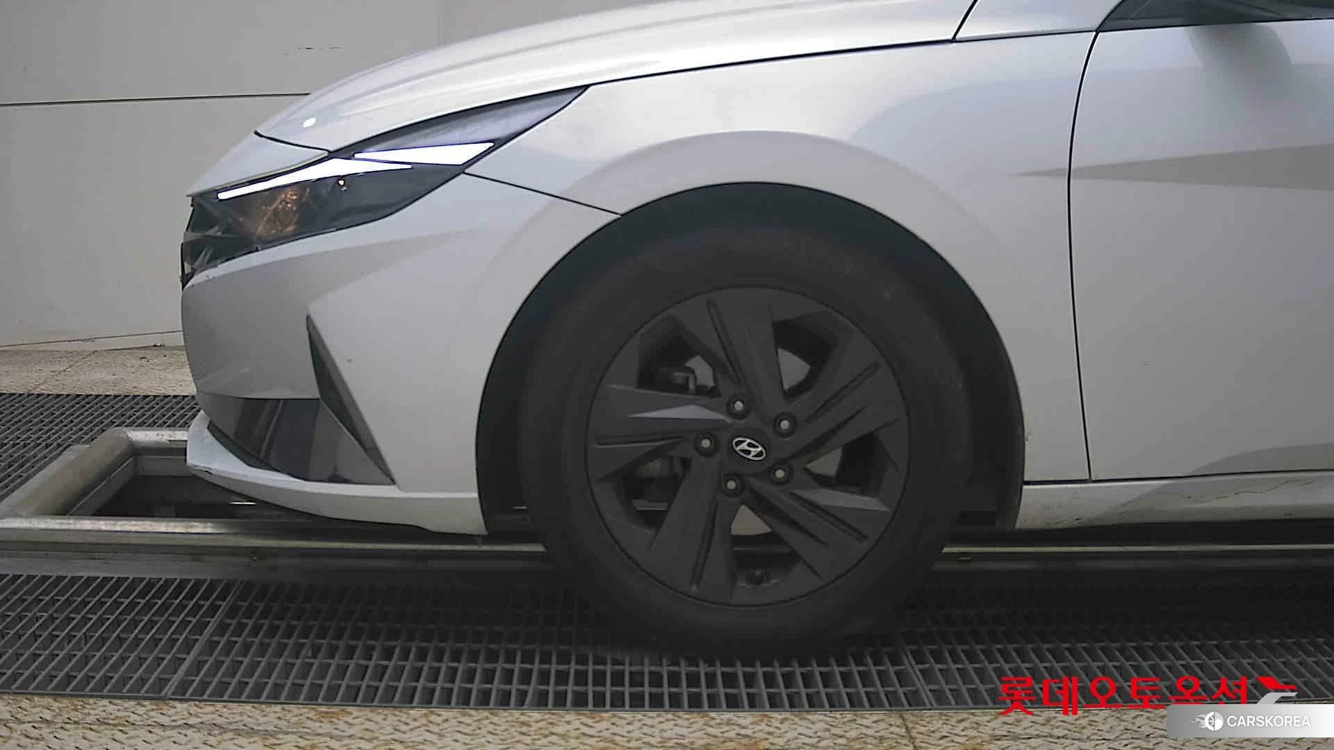Hyundai Avante Hybrid id 4902485 из Кореи 13