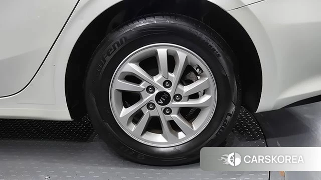 Kia Come New K3 id 4785516 из Кореи 13