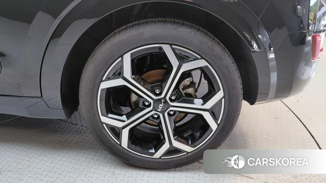 Kia Di Ol Nu Niro id 4361369 из Кореи 13