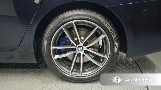 BMW 5 Series (G30) id 4774488 из Кореи 13