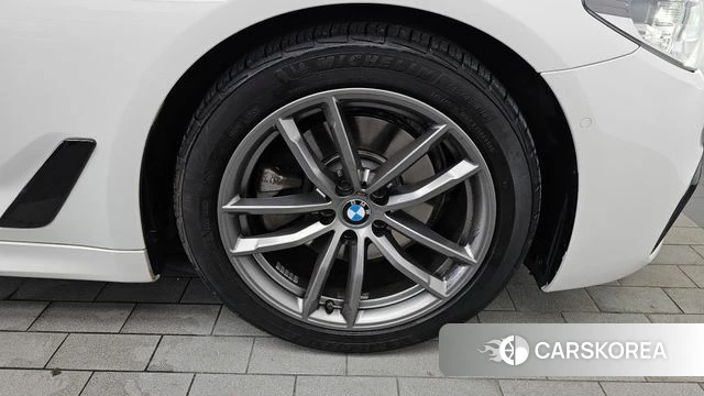 BMW 5 Series (G30) id 4727811 из Кореи 13