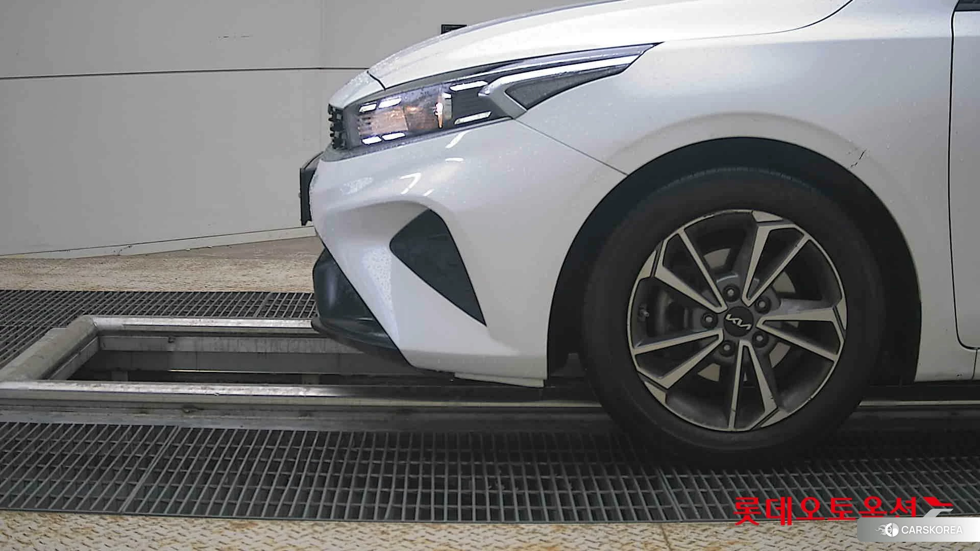 Kia K3 id 4352363 из Кореи 13
