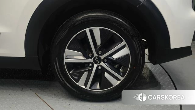 Kia The New Niro id 4447532 из Кореи 13