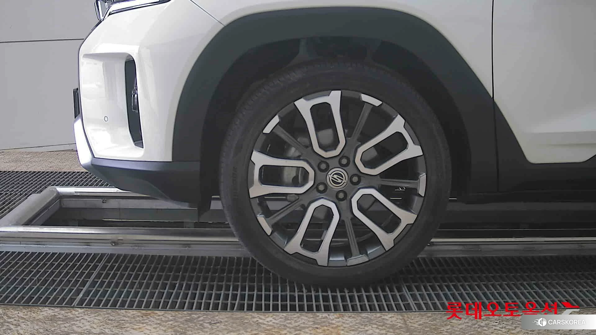 SsangYong Torres id 3875665 из Кореи 13